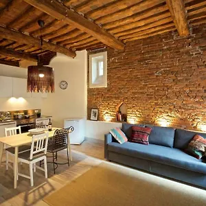 Gasthuis Casa Nora, Lucca