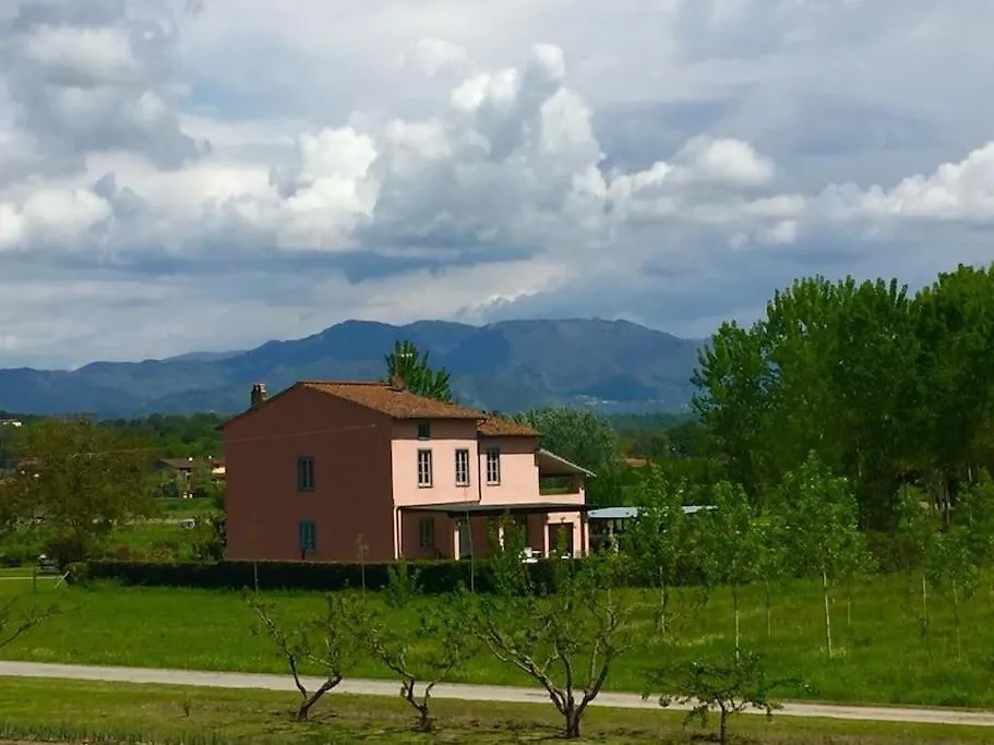 Al Fiorentino Villa Lucca